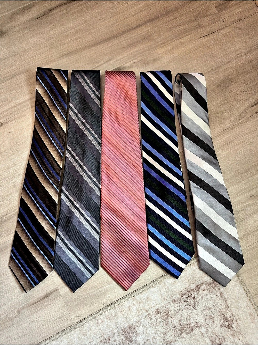 Men’s Necktie Bundle Lot of 5 – J. Ferrar, Croft & Barrow, Chaps Striped Ties